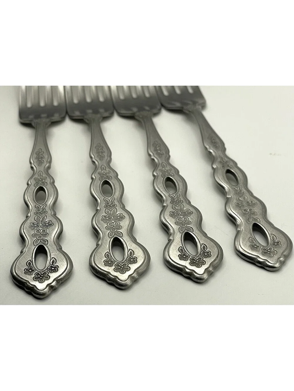 4- Oneida Community FANTASY Burnished Stainless Pierced Hndl Dinner Fork ~7.25”